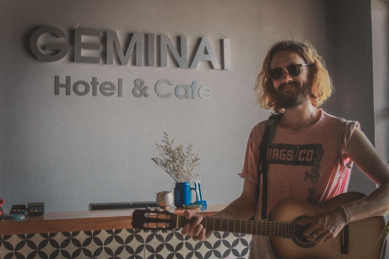 Geminai Hotel & Cafe Донгхой Экстерьер фото